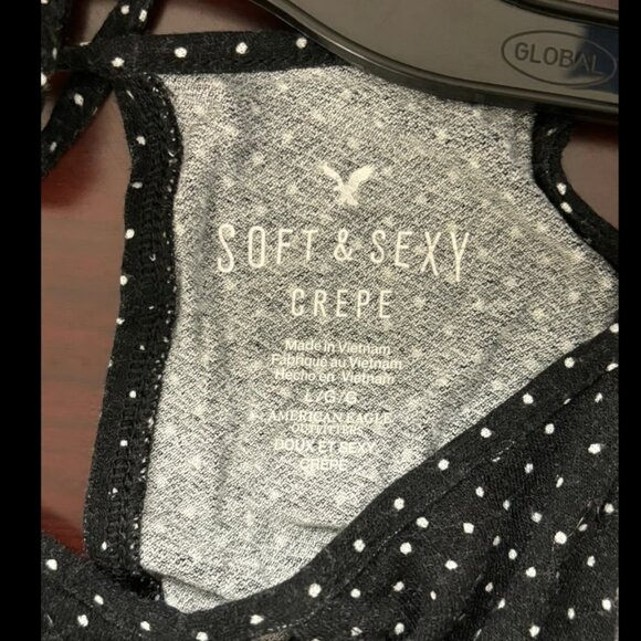 Women's American Eagle Top - Picture 2 of 4